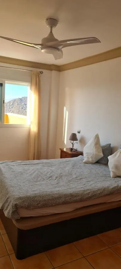 Appartement Holiday Home With A Serene Ocean And Mountain View Costa Adeje  Espagne