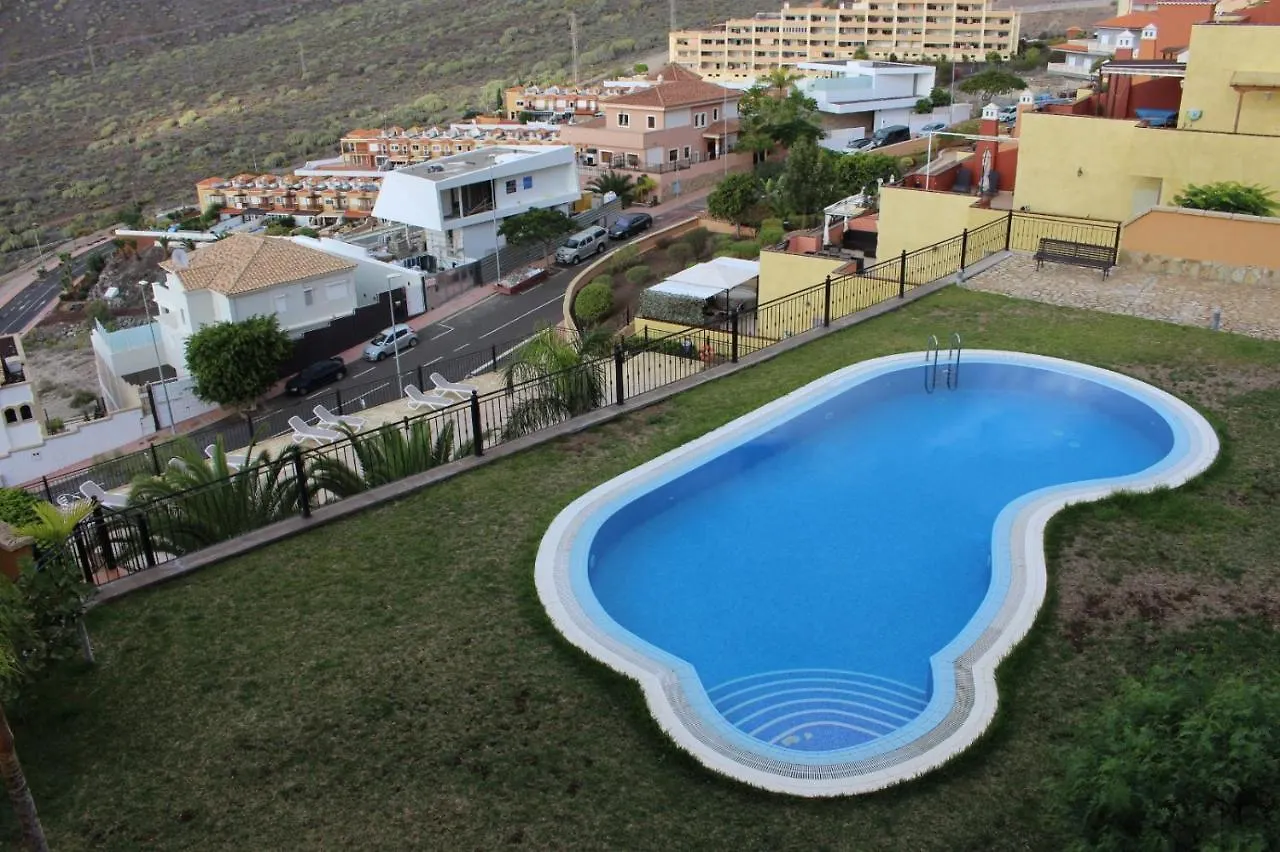 Holiday Home With A Serene Ocean And Mountain View Costa Adeje  0*, Costa Adeje (Tenerife) Espagne