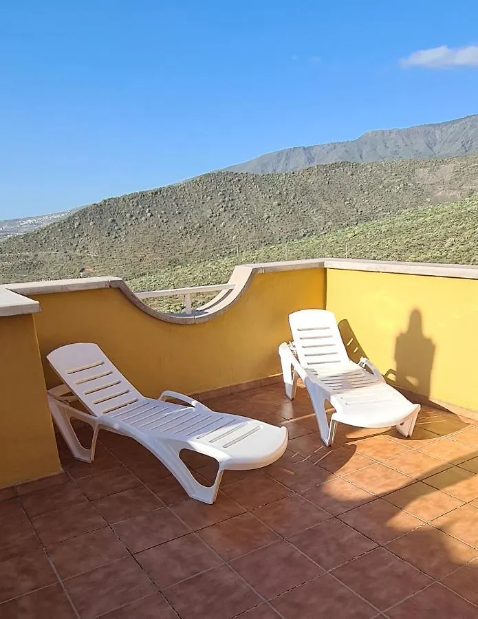 Holiday Home With A Serene Ocean And Mountain View Costa Adeje  Appartement Costa Adeje (Tenerife)